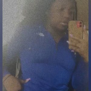 Meet your Posher, Takeera